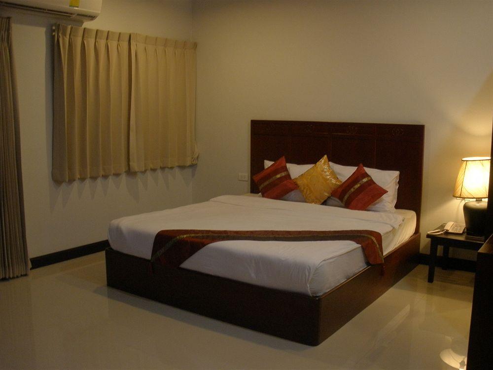 شقة قصر C.A.P Phuket المظهر الخارجي الصورة