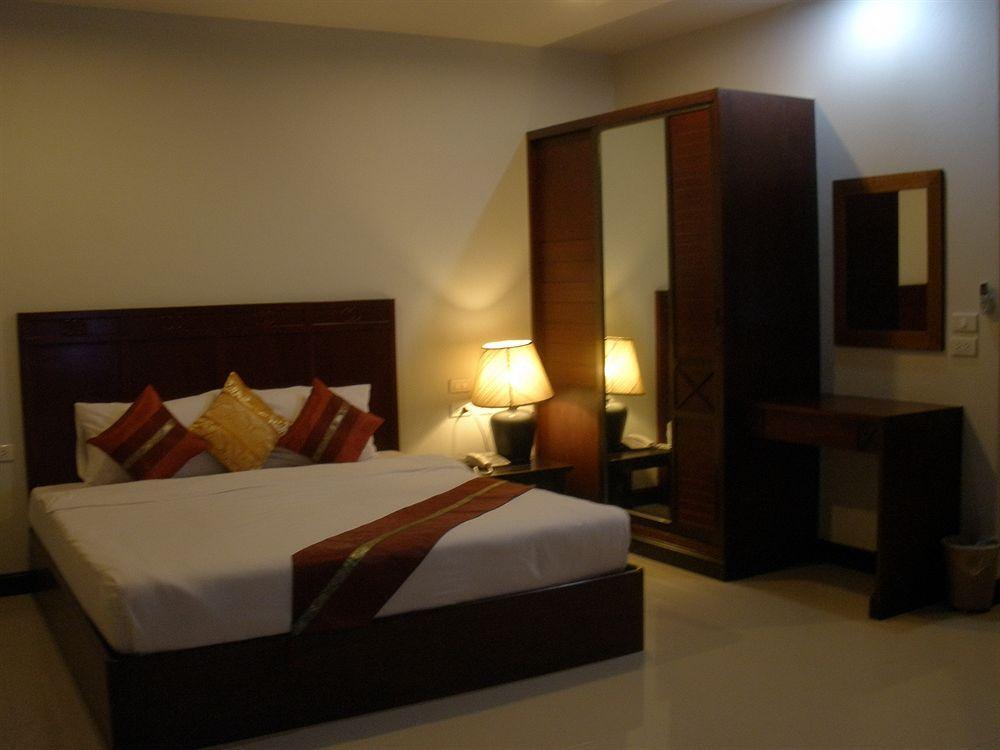 شقة قصر C.A.P Phuket المظهر الخارجي الصورة