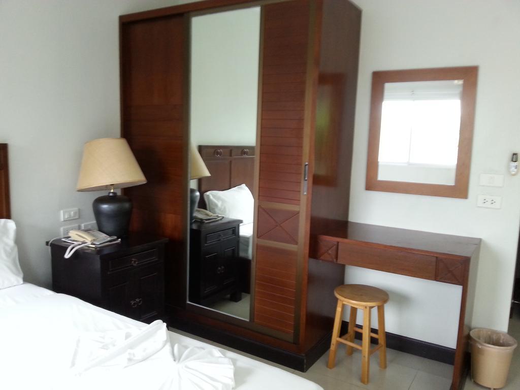 شقة قصر C.A.P Phuket المظهر الخارجي الصورة